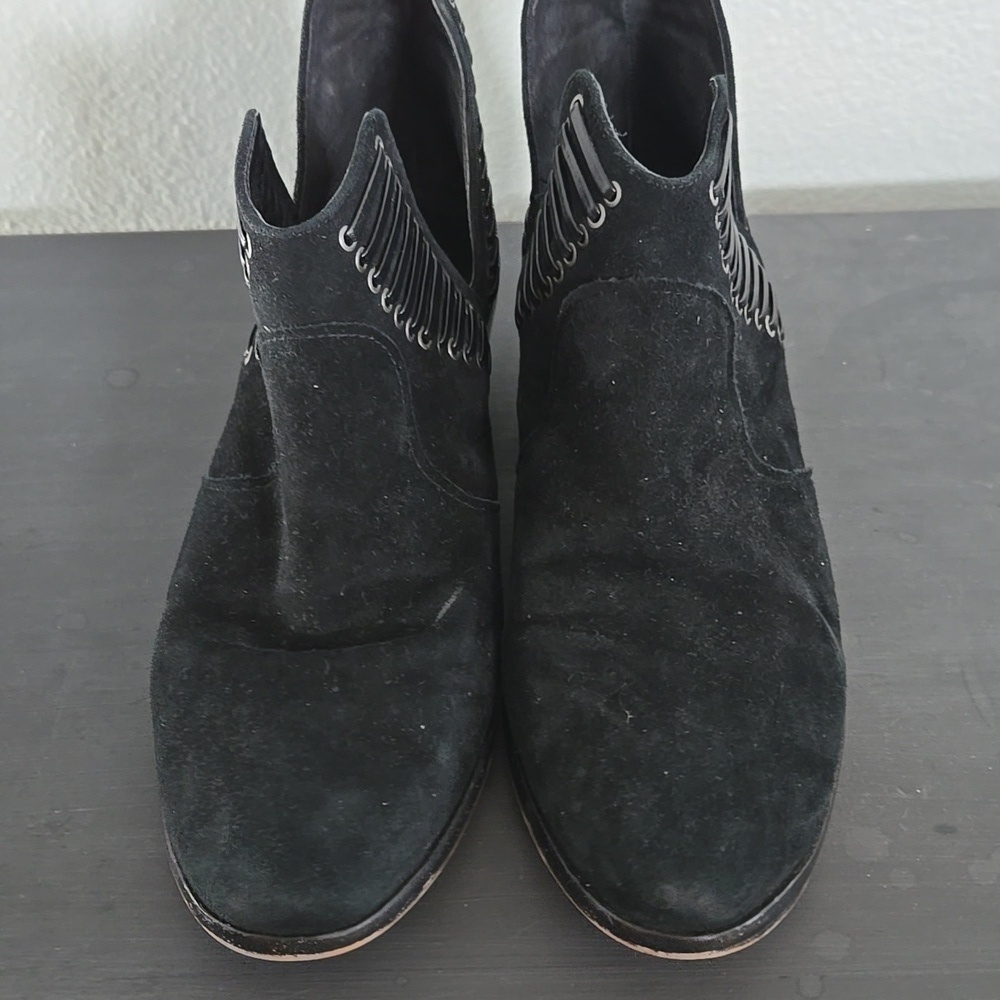 Vince Camuto Black Ankle Boots Size 8.5 - Picture 6 of 9